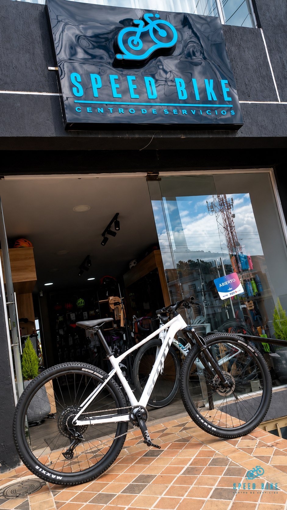 Speed Bike fachada tienda Tunja